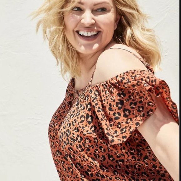 TORRID - 2X - Cheetah Print - Cold Shoulder Blouse - Picture 5 of 6
